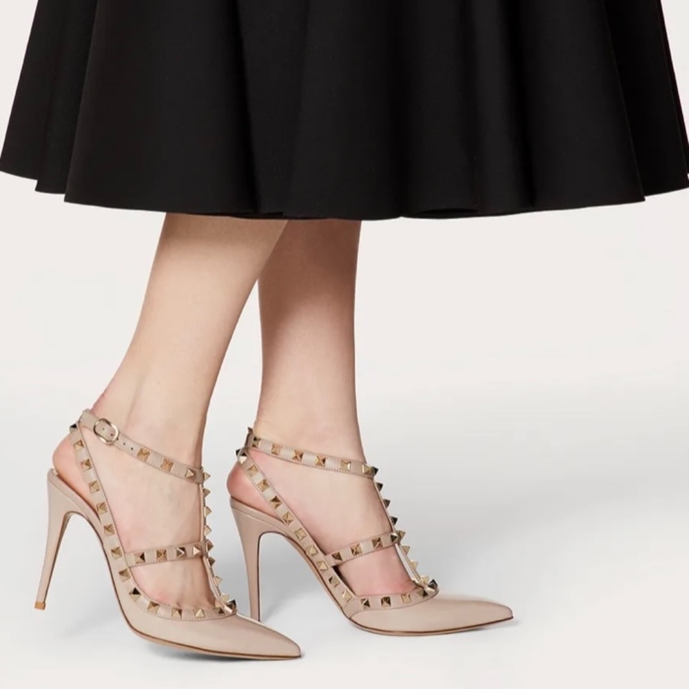 VALENTINO PATENT ROCKSTUD CAGED PUMP 100MM